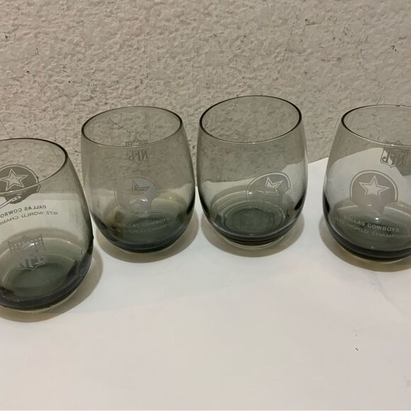 VTG Dallas Cowboys NFL 1972 World Champions glass cocktail tinted set of 4 - Picture 1 of 5